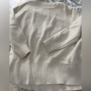 Aerie cream split hem sweater